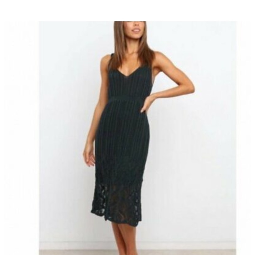 Petal & Pup Petrova knitted Dress in Emerald green size (8)